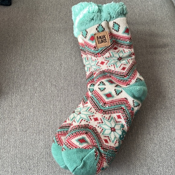 MUK LUKS CABIN SOCKS - Picture 2 of 7